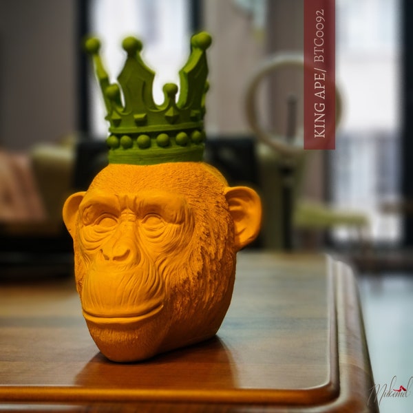 Königsaffe (12,6 Zoll, Affenkönig, afrikanische Schimpansenstatue, handgefertigte Skulptur, Bardekoration) Mukemel Designs -BTC0092