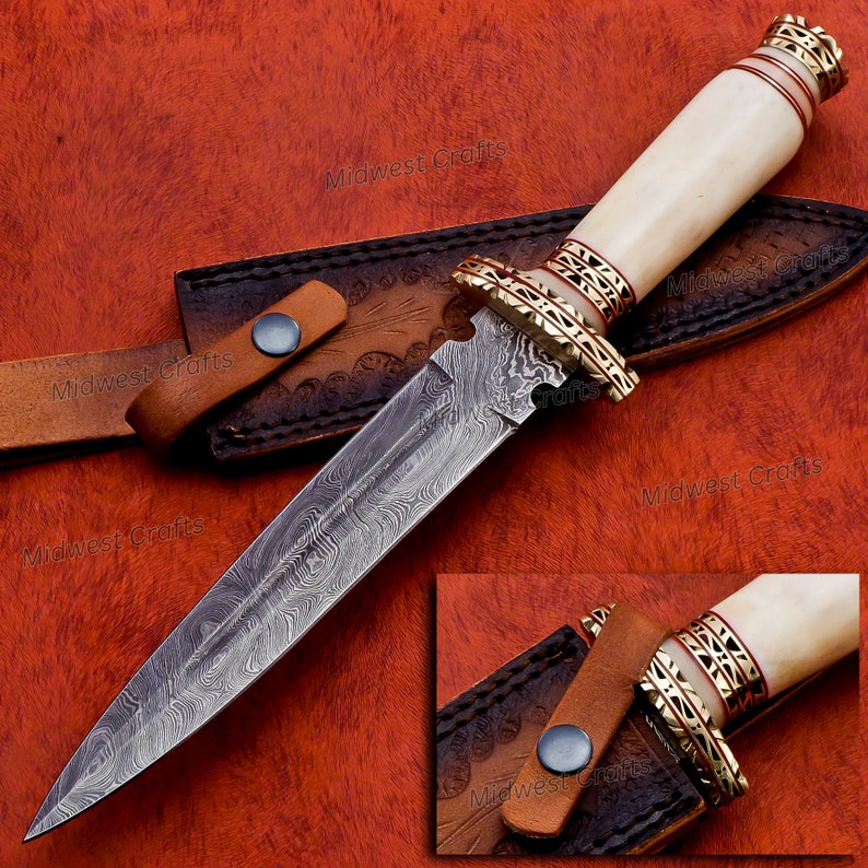 Hand Damascus Hunting Knife With Sheath, Personalized Fixed