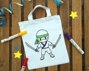 Taschen mit Ninja mit Schwertern zum ausmalen für Ninja Kindergeburtstag Party oder Mitgebsel als Gastgeschenk