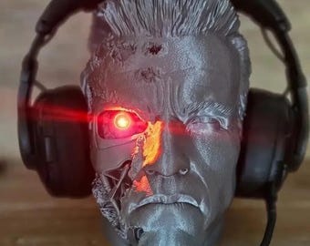 Auriculares para juegos Terminator T800 iluminados, auriculares, gafas, gorra y soporte.