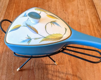 Denby Spring Serving Dish with Stand, Retro Dining Table Decor