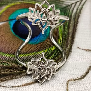 Sterling Silver Lotus Ring, Handmade Silver Ring, 925 Sterling Silver Ring, Silver Lotus Ring, Gift for her, Designer Ring, Promise Ring
