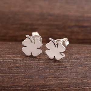 Silver four leaf clover stud earrings, lucky charms, Flower Studs Earrings, Dainty Earrings, Handmade Jewelry, Daughter Gift Floral Earrings