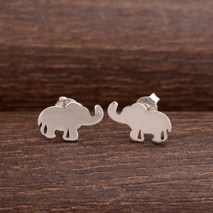Tiny Baby Elephant Cartilage Earring, Elephant Tagus earring, Nose stud, Helix earring, Ganesha Studs Earrings, Elephant Animal Earrings