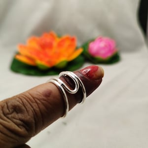 German Silver Swan Splint Ring, Adjustable for PIP or DIP Joint, Swan Neck Splint, Arthritis ring, RA Rheumatoid Arthritis Splint, Mom.