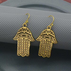 Gold Hamsa Hoop Earrings ,Large Hamsa Earrings, Hand Earrings, Fatima Hand Earrings, Hamsa Hand Earrings, Spiritual Jewelry, Women's gift