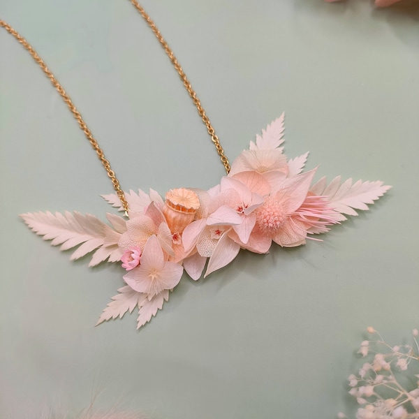 Collier unique fleurs naturelles NAUSICAA rose corail, végétaux séchées et stabilisés bijoux mariage plaqué or cadeau femme romantique