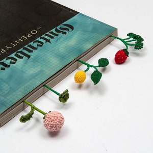 crochet bookmark, floral handmade bookmark, clover, strawberry, lemon, ping pong flower, micro crochet book accessory