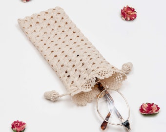 Crochet Soft Drawstring Eyeglass Pouch, Vintage Style Bag, Color Options, Ecru Eyeglass Case With Braided Textured Surface
