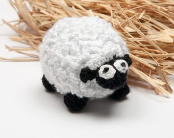Handmade häkeln Schaf Keychain: Schwarz und Weiß Plüschtier Spielzeug