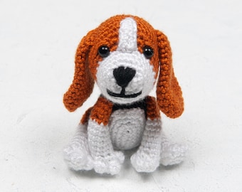 Handgemachter gehäkelter Beagle Hund Amigurumi Schlüsselanhänger