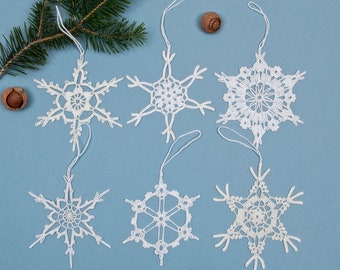 Handmade White Snowflakes Christmas Ornaments for Winter Weddings and Holiday Home Decor