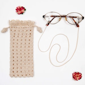 Crochet Soft Drawstring Eyeglass Pouch With Cord Set , Eyeglasses Strap, Vintage Style Bag, Color Options