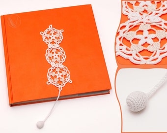 Handmade Crochet Flower Bookmark | Two-Tone Cotton Book Accessory
