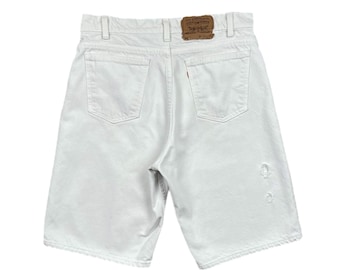 Vintage 90s Levi’s 550 Orange Tab White Denim Jean Jort Shorts (W34)
