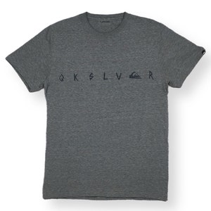 Vintage 90s/Y2K Quicksilver Skateboarding and Surfing Style Graphic T-Shirt Size Medium