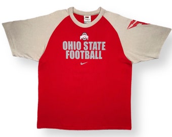 Vintage Nike Ohio State Buckeyes Football Graphic T-Shirt (Large/XL)