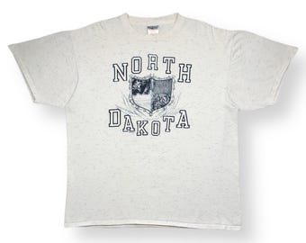 Vintage 90s North Dakota Crest Logo Destination/Souvenir Style Graphic T-Shirt Size XL