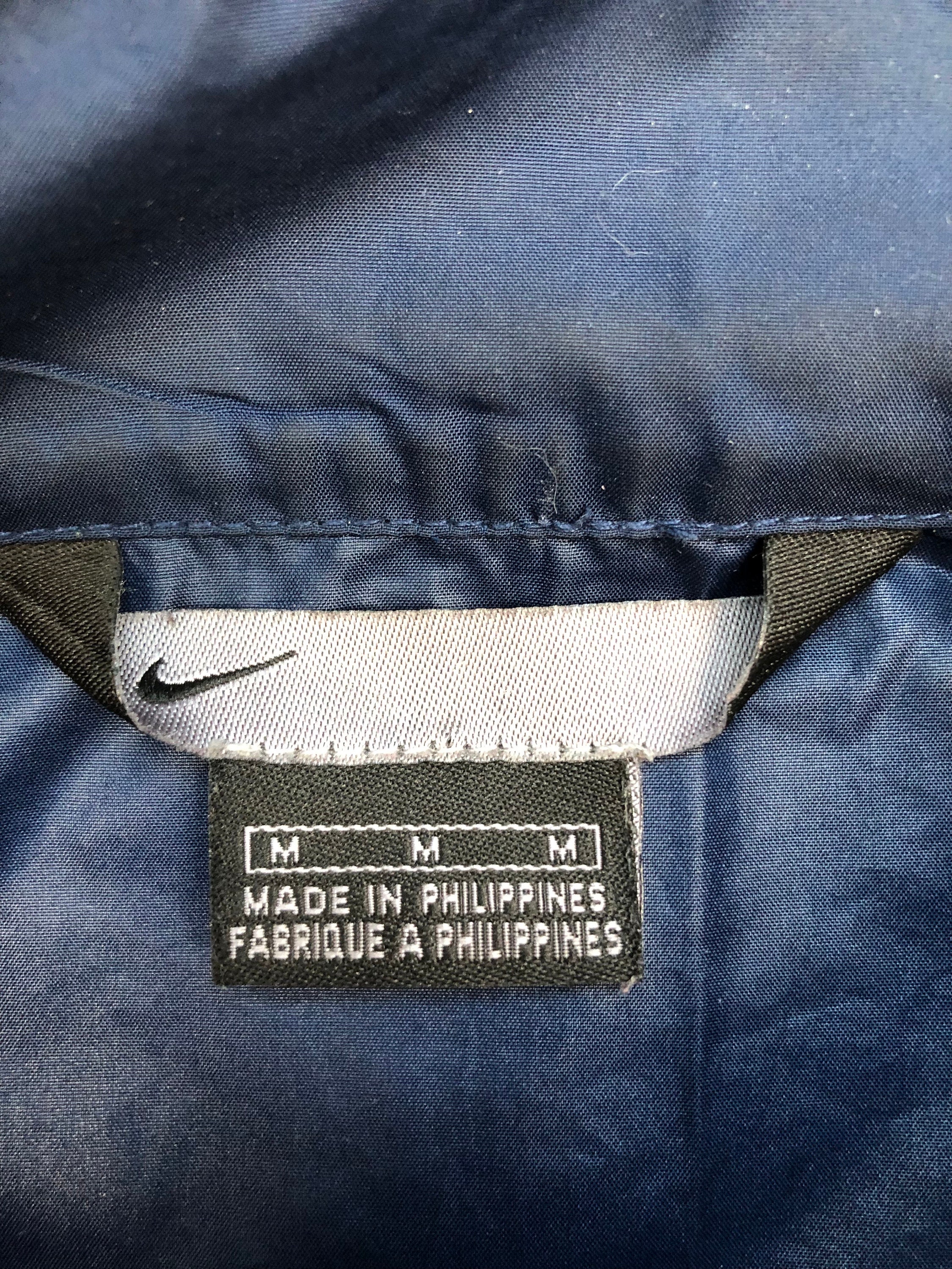 Vintage 90s/00s Nike Navy Blue Full Zip Swoosh Windbreaker
