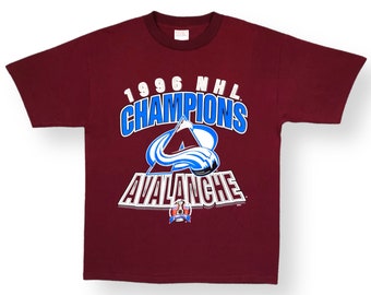 Vintage 1996 Colorado Avalanche Stanley Cup Champions Big Print NHL Graphic T-Shirt Size Large/XL