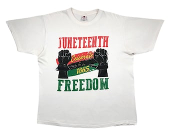 Vintage 90s Juneteenth Graphic T-Shirt (Large/XL)