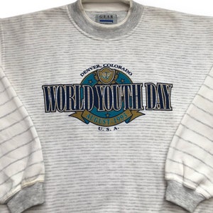 Vintage 1993 World Youth Day Denver Colorado Striped Crewneck Sweatshirt Pullover Size Large/XL image 2