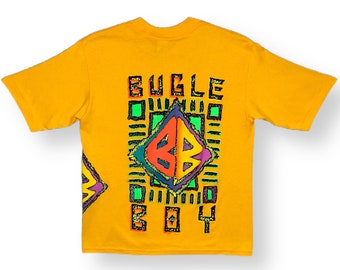 Vintage jaren 90 Bugle Boy surfen skateboard-stijl grafisch T-shirt (klein/middelgroot)
