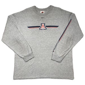 Vintage 90s Nike Team University of Arizona Wildcats Center Swoosh Long Sleeve Graphic T-Shirt Size XL