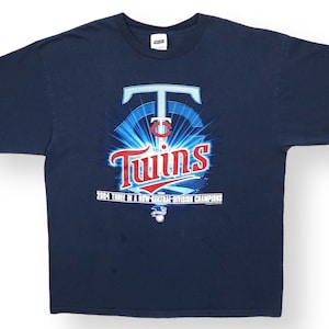 Vintage 2004 Minnesota Twins “Three In A Row Central Division Champions” MLB Baseball T-Shirt Size XL