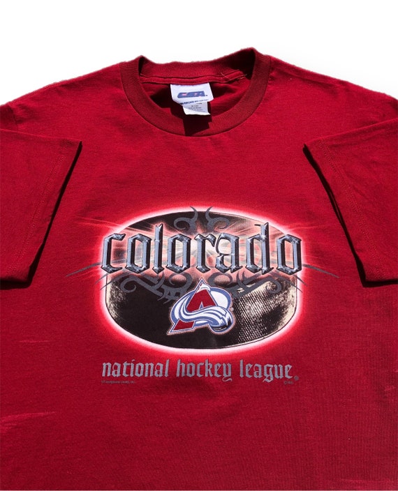 Vintage Hockey - Colorado Avalanche Unisex T-Shirt - Peanutstee