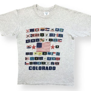 Vintage 90s College Ware State Flags Of The USA Single Stitch Graphic T-Shirt Size Medium