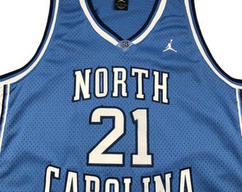 Vintage 90s Jordan/nike University of North Carolina