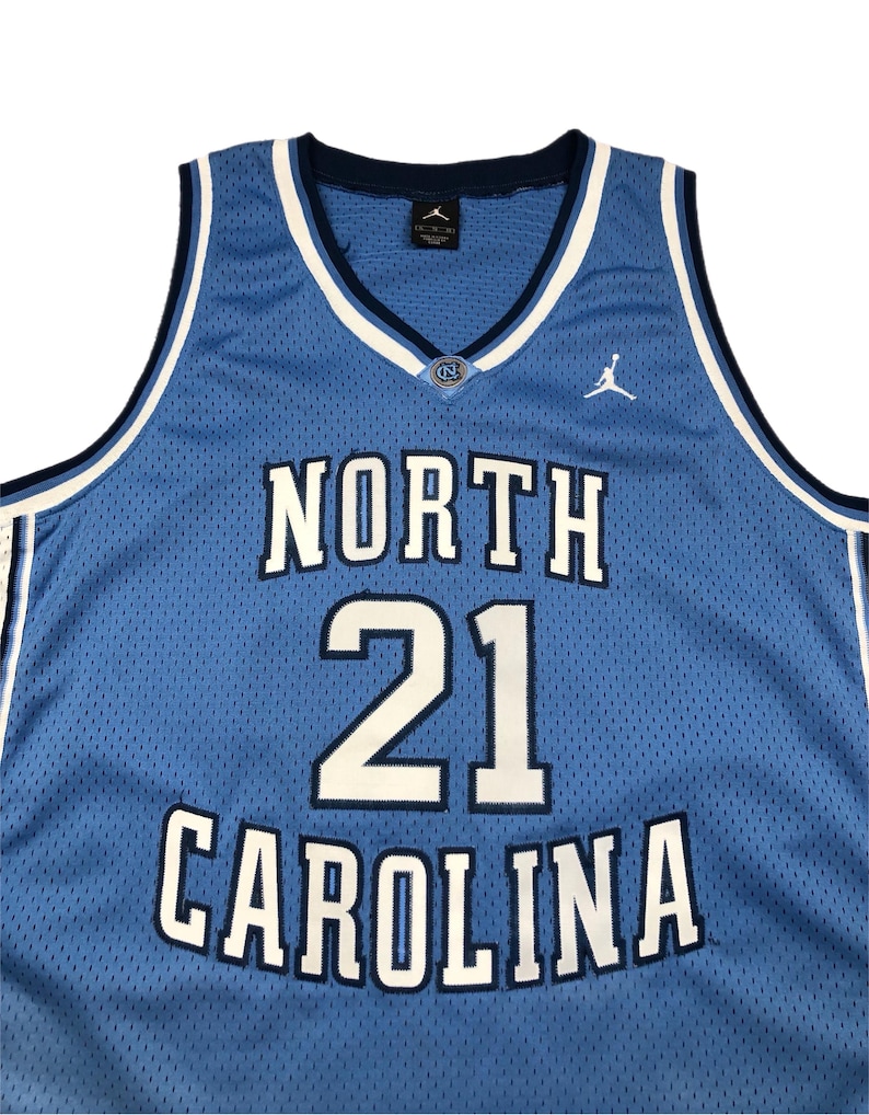 Vintage 90s Jordan/Nike University of North Carolina Basketball #21 Home Jersey Size XL image 2
