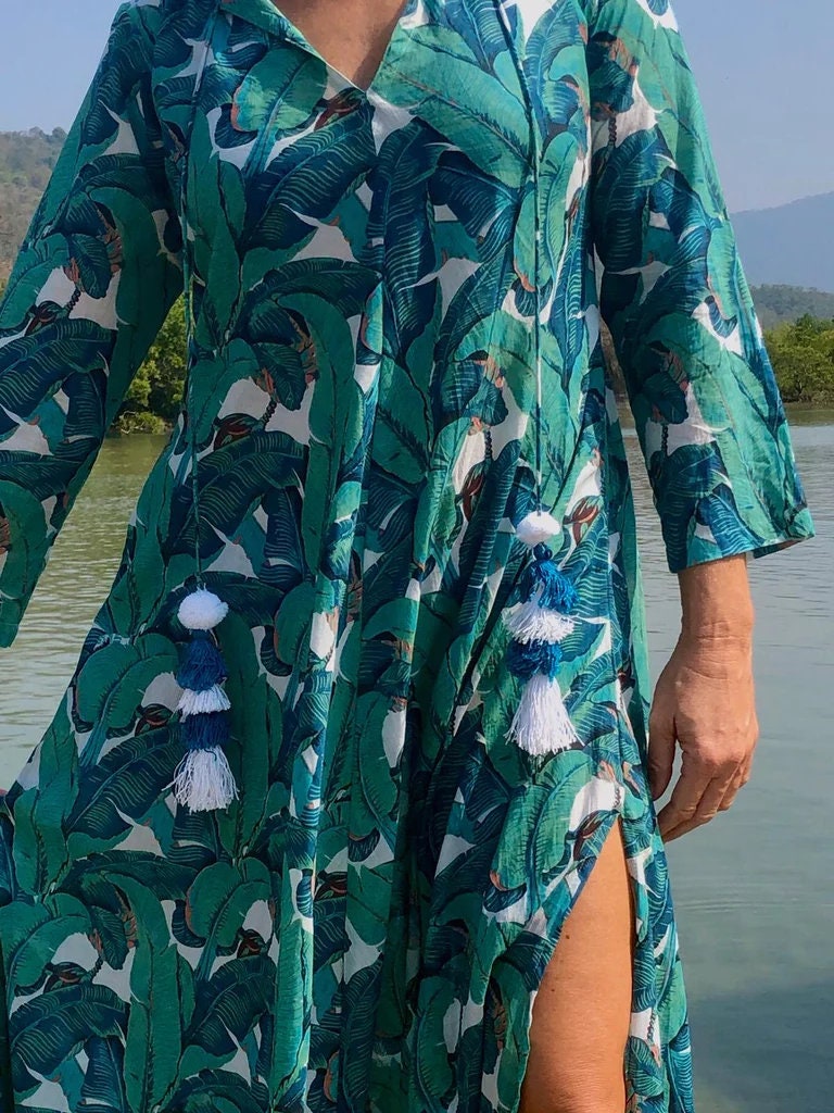 green emerald velvet dress Banana Leaf Knee Length Dress – Hilo Hattie main image 1