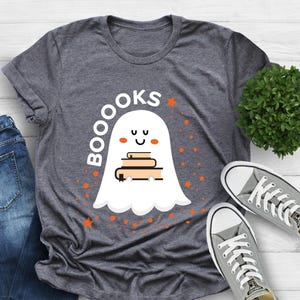 Booooks Shirt, Geisterbücher, Halloween Lehrer T-Shirt, Halloween Lese Shirt, Bibliothekar Shirt, Halloween Party Lehrer Shirt, Bücherwurm Geschenk