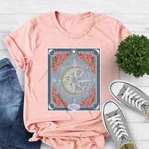 Camiseta vintage de la luna, camiseta celestial, camiseta de la carta del tarot de la luna y la rosa, camiseta de verano, camisetas de primavera, camiseta de la brújula lunar, camiseta mística