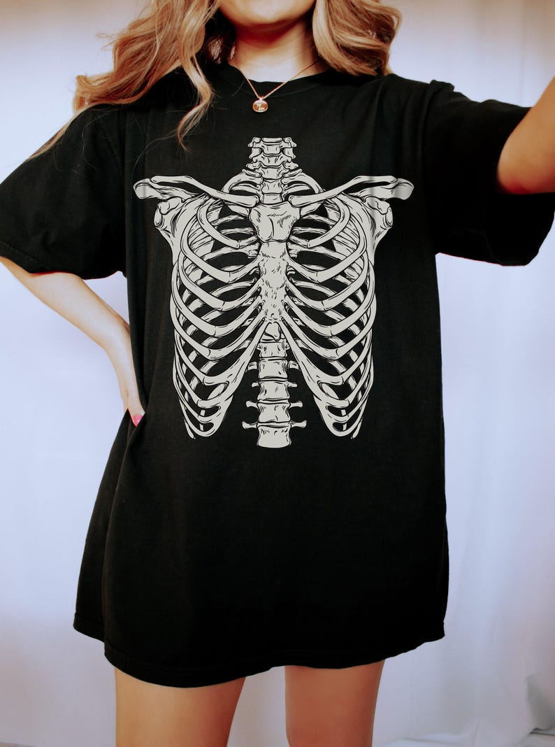 Skeleton Rib Vintage Graphic T-shirt, Rib Cage Shirt, Retro Skeleton ...