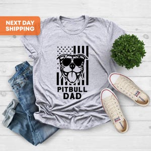 Dog Dad T Shirt, Dog Father Shirt, American Flags Pitbull Shirt Pitbull Dad Shirt, Dog Lover Shirt,Dog Owner Gift,Pitbull Shirt,Gift For Dad