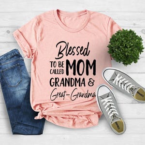 On a la chance de s&#39;appeler maman, grand-mère et grand-mère, faire-part de grossesse, cadeau fête des mères, meilleure chemise de grand-mère, cadeau pour grand-mère