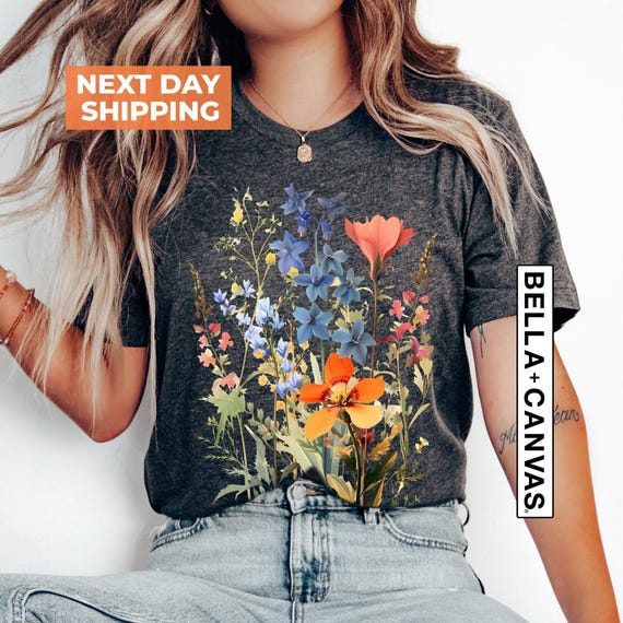 Wildflowers Shirt, Goblincore Shirt, Wildflower T shirt, Mothers Day Gift, Vintage Cottagecore Shirt, Boho Nature Shirt, Gift for Mom