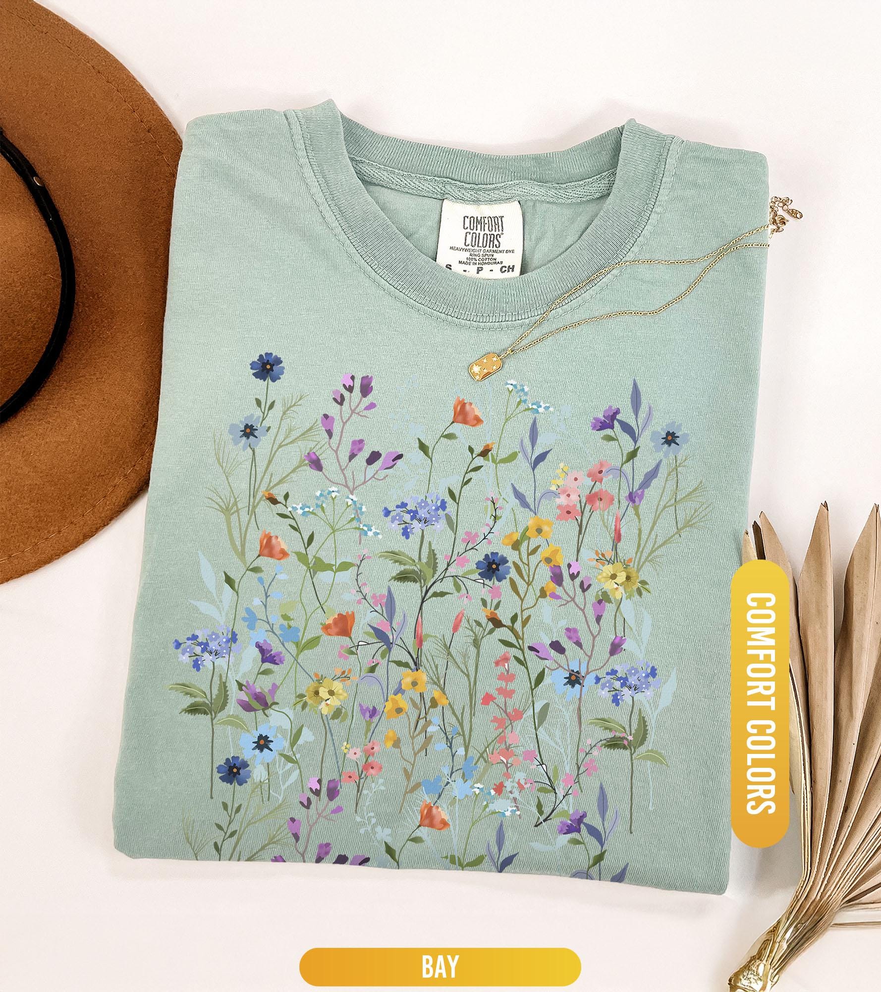 Vintage Pressed Flowers Shirt Comfort Colors®,  Boho Cottagecore Tshirt, Botanical Floral Tee Wildflowers Shirt, Gift For Gardener