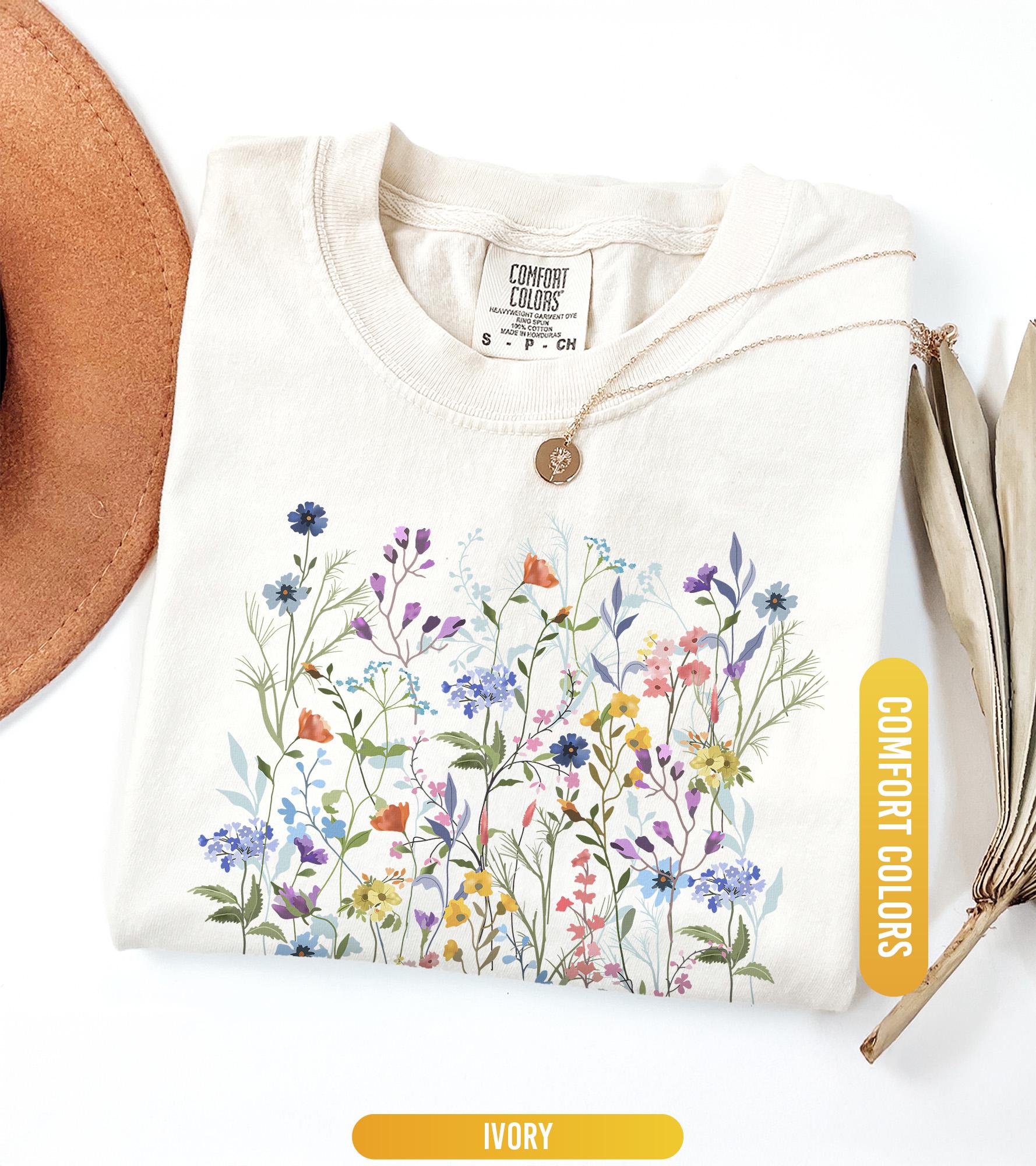 Vintage Pressed Flowers Shirt Comfort Colors®,  Boho Cottagecore Tshirt, Botanical Floral Tee Wildflowers Shirt, Gift For Gardener