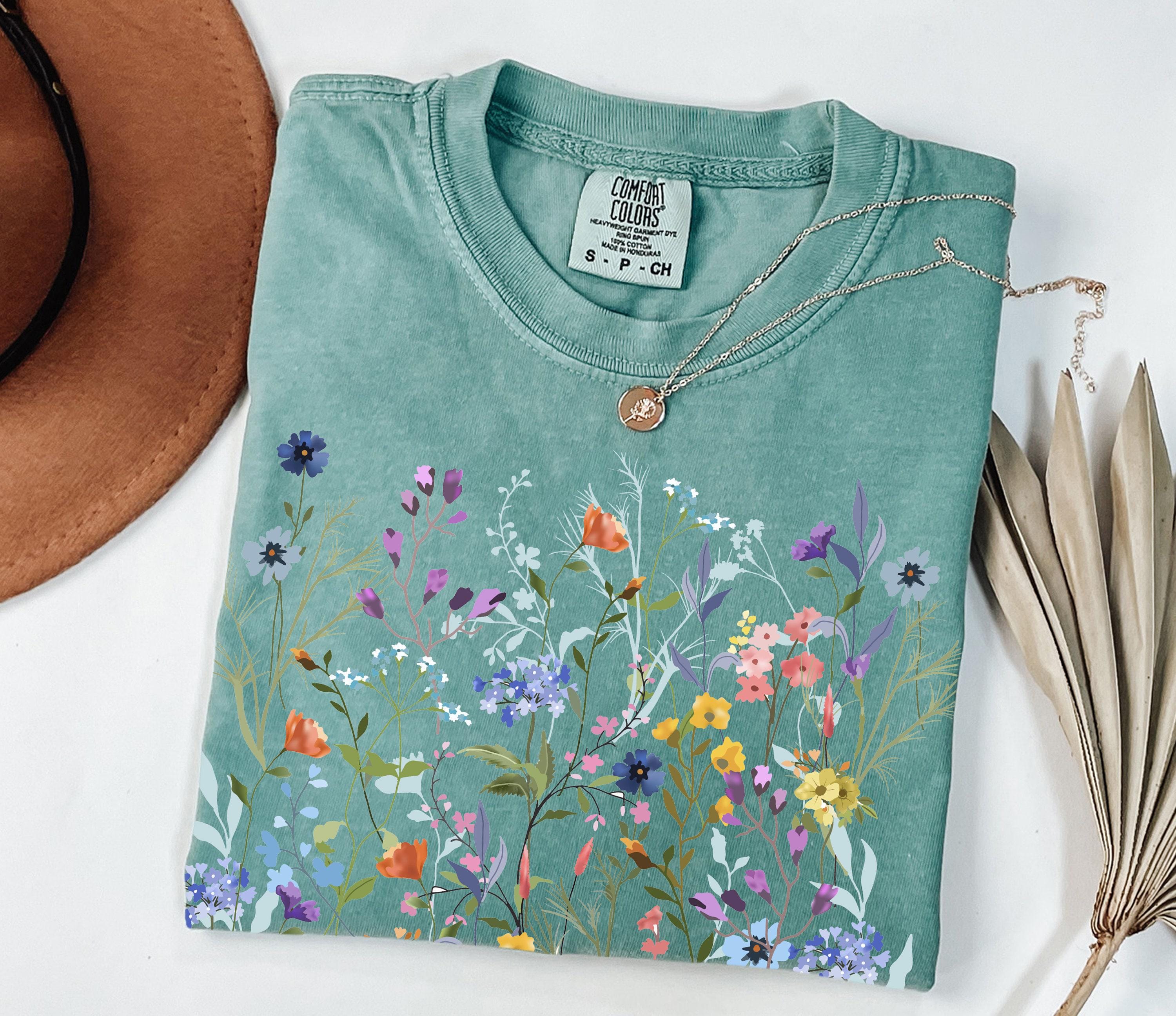 Vintage Pressed Flowers Shirt Comfort Colors®,  Boho Cottagecore Tshirt, Botanical Floral Tee Wildflowers Shirt, Gift For Gardener