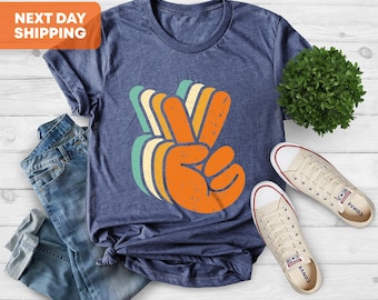 Peace Sign T-shirt, Retro Peace T-Shirt, Peace Hand Sign Apparel,Inspirational Tee, Peace Tee, Peace Symbol Shirt, Kindness Tee, Be Kind Tee