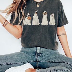 Camiseta de Halloween para cães, camiseta de Halloween, camiseta de presente de Halloween, camiseta fantasma, camiseta de amante de cães de Halloween, camiseta de cachorro fantasma, temporada assustadora retrô