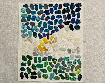 Quilted wall hanging! Beautiful Sea Glass theme! Appliqué style free motion quilting. White blue green yellow. (6)