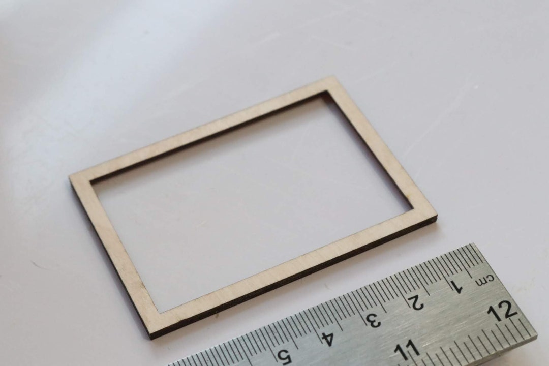 1/12th Scale Miniature Dolls House Picture Frames 3mm Thick, Pack of 5