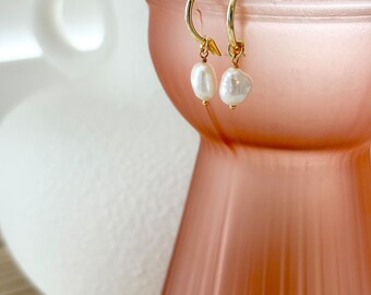 Pearl Hoop