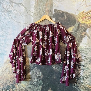 Vintage Flower Bell Sleeve Blouse