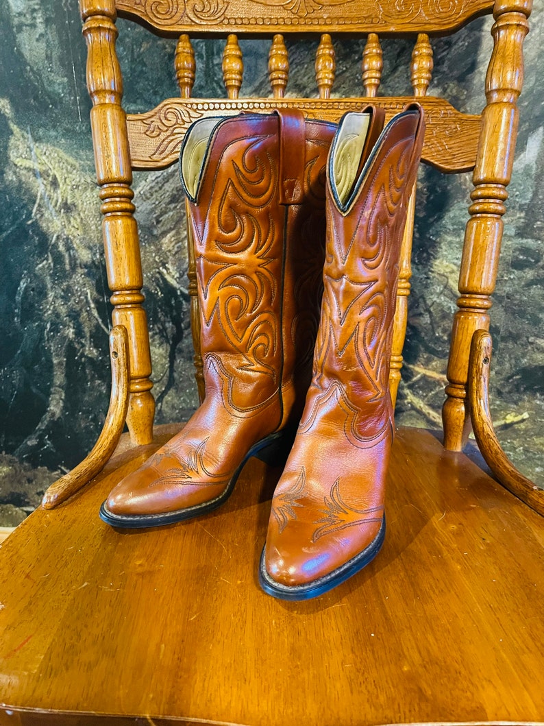 Vintage Cowgirl Boots image 3